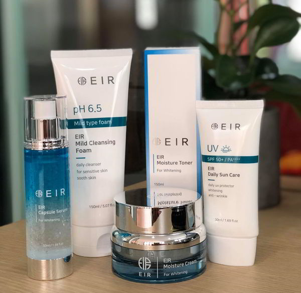 Bộ sản phẩm EIR dưỡng ẩm làm trắng da 5 món