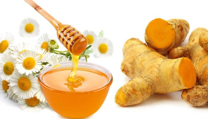 Trị sẹo rỗ tại nhà bằng củ nghệ