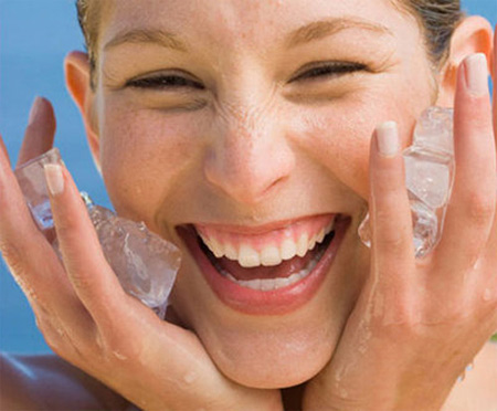 Cách trị sẹo lõm từ đá lạnh đơn giản, dễ thực hiện, tiết kiệm chi phí :